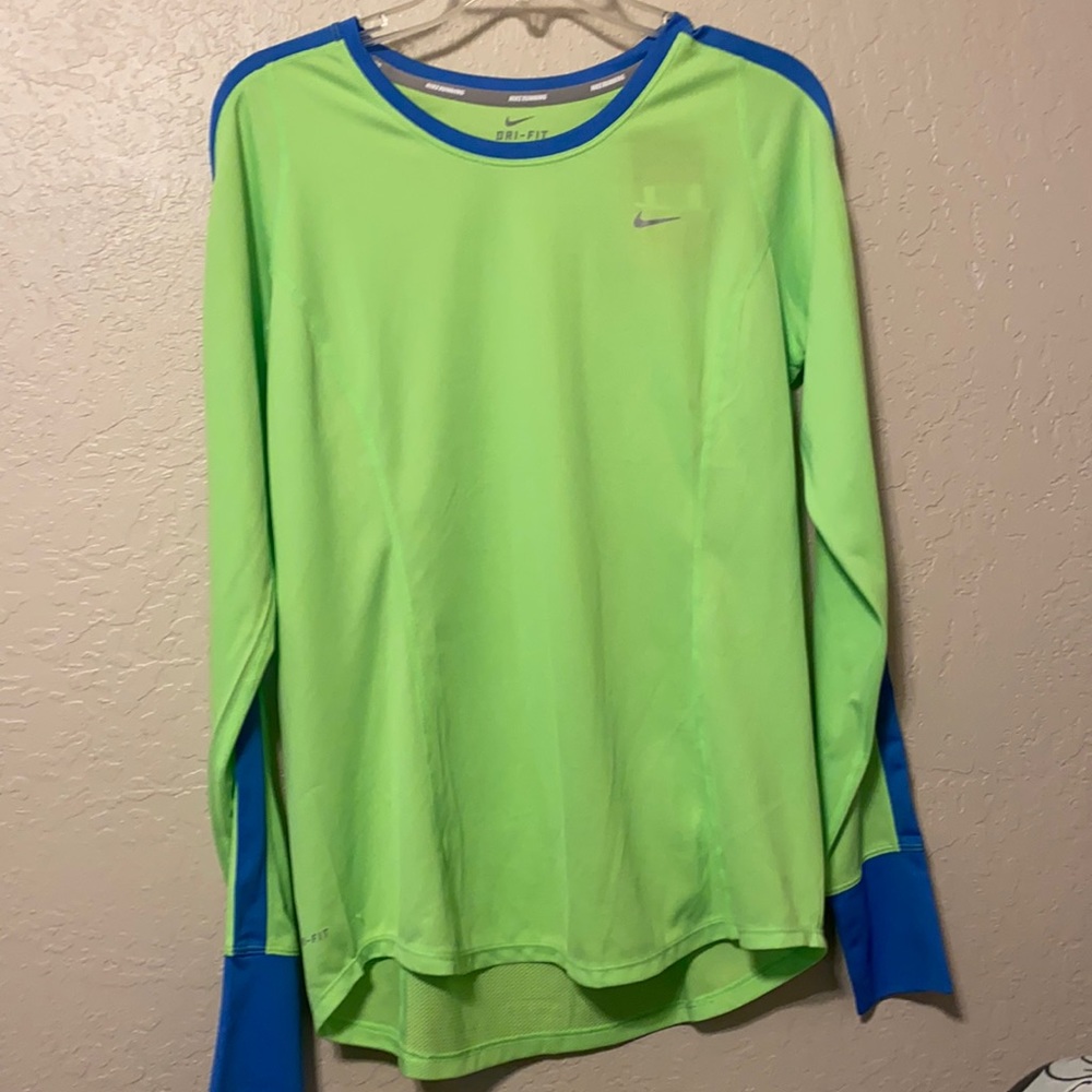 Nike jersey size large NWT